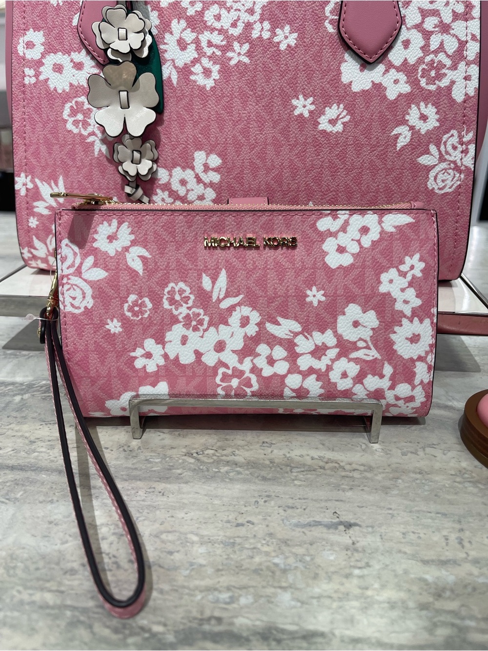 MICHAEL KORS Pink Floral Zip Wallet Wristlet with Gold Hardware - Picture 7 of 16